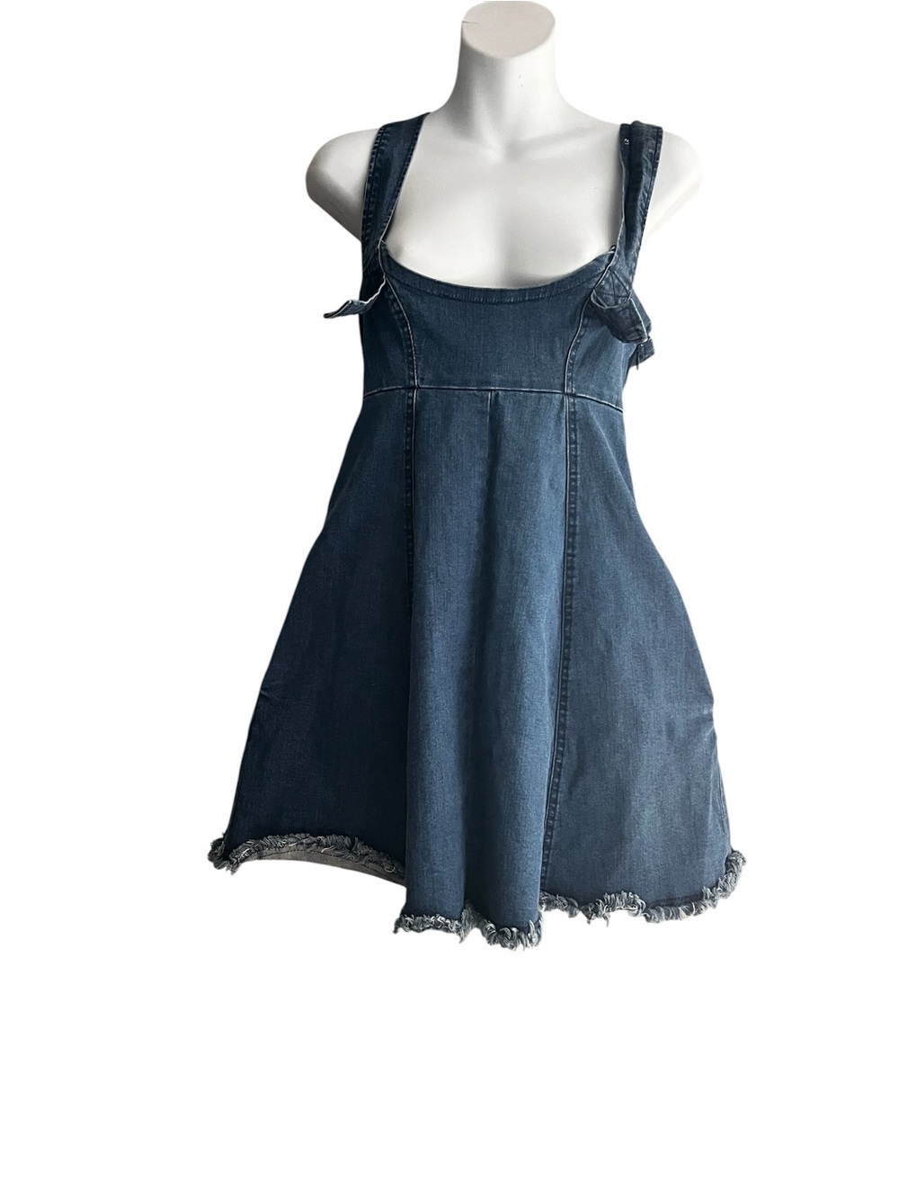 BCBGeneration Women’s Frayed Denim Dresd Size 0
